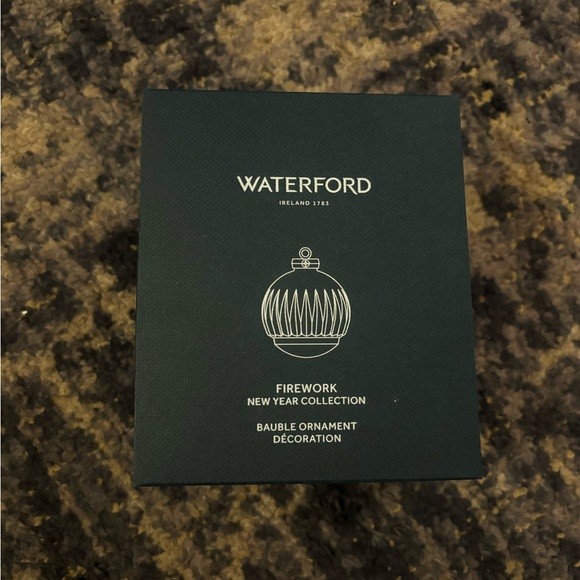 NIB Waterford Crystal fireworks new year 2025 Christmas ornament - Picture 9 of 9